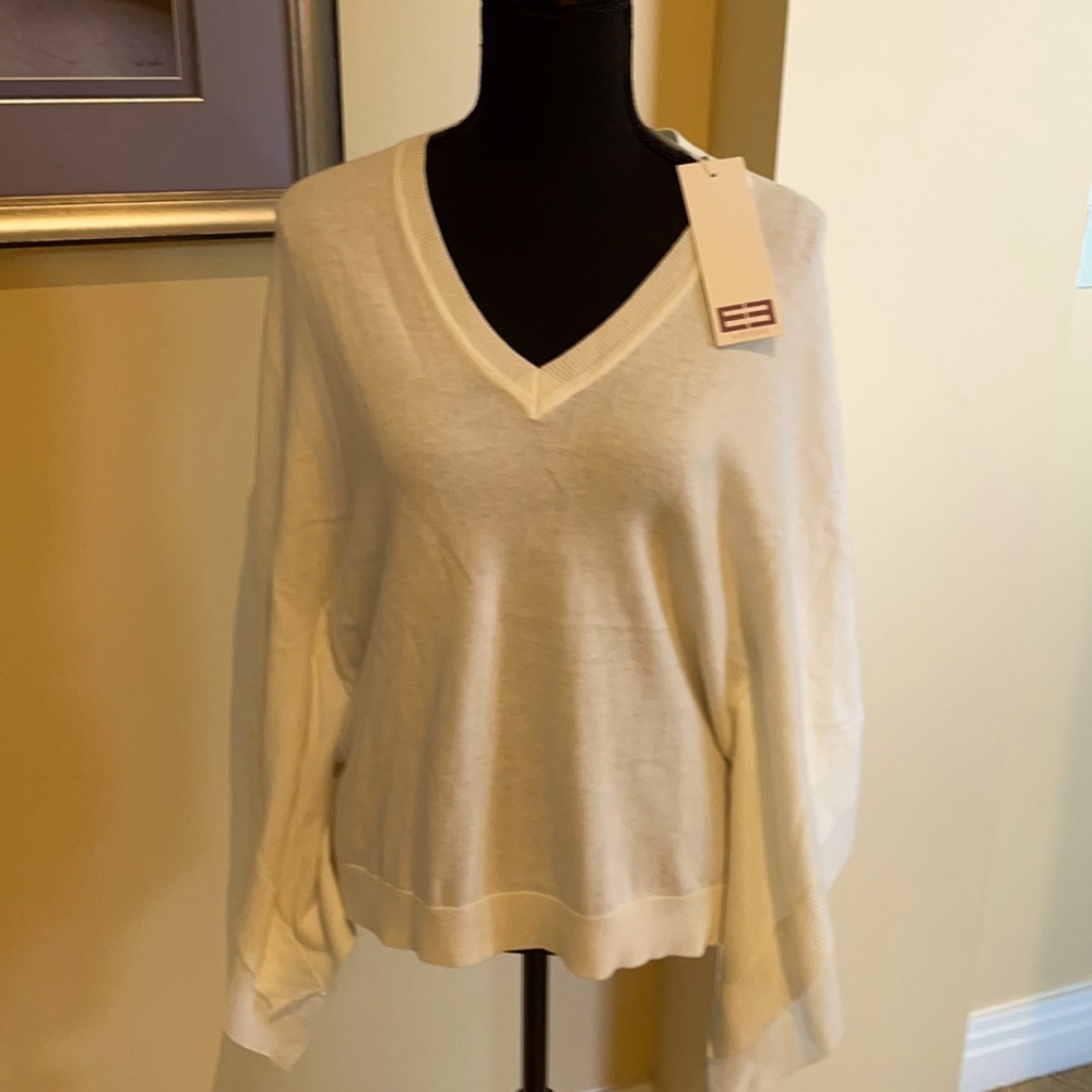 Off-white V-neck oversized size medium sweater